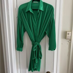 12th Tribe Emerald Button-Up Blouse